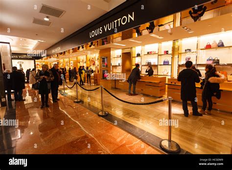 avis sur louis vuitton galeries lafayette|galerie lafayette paris.